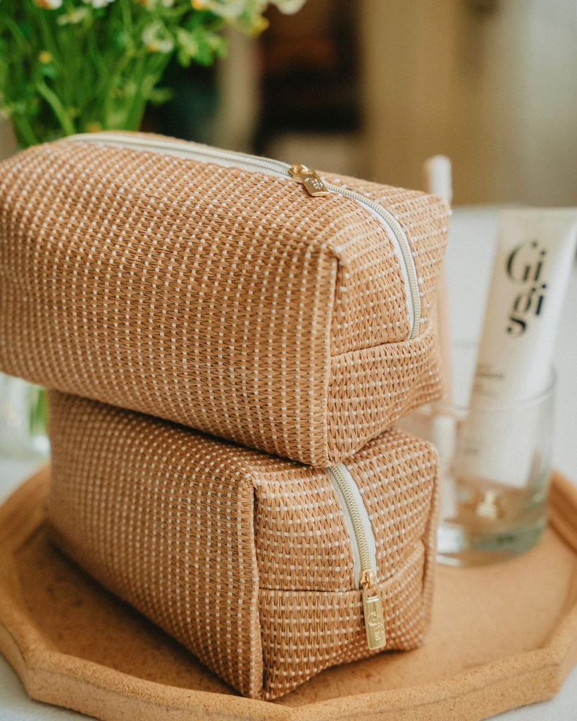 Gigi The Daily Pouch